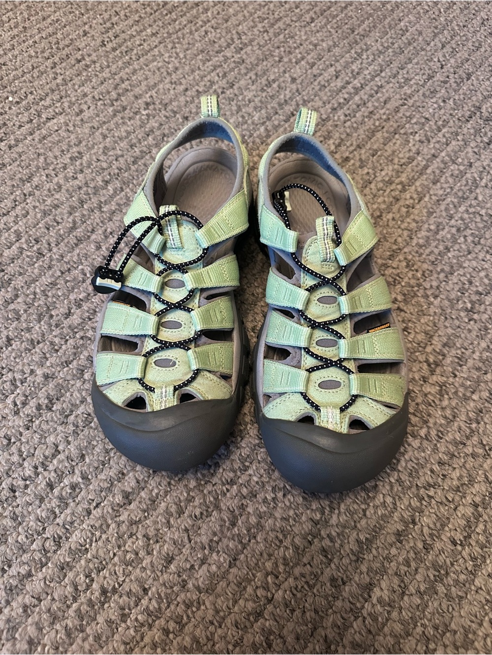 Keen Women's Green Closed-Toe Sandals